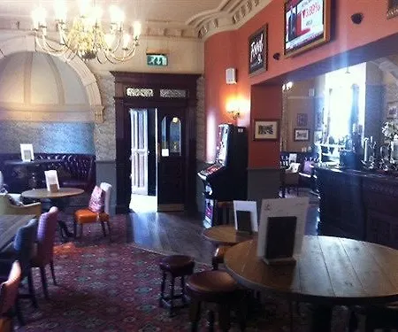 Black Horse Otley Hotel 3*