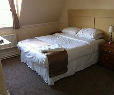 Black Horse Otley 3*