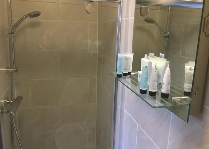 Black Horse Otley Hotel 3*