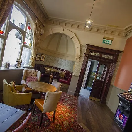 Black Horse Otley 3*