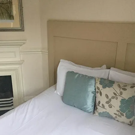 Black Horse Otley 3*